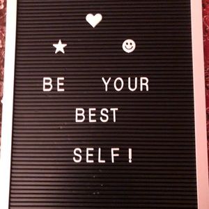 Meet your Posher, Toni